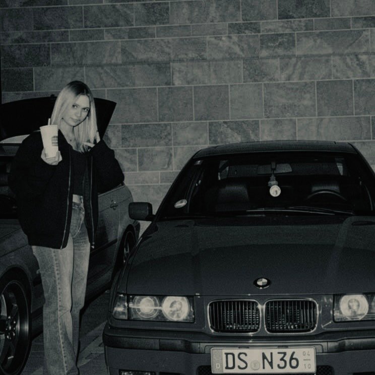 Instagram Profilbild von l4raa07