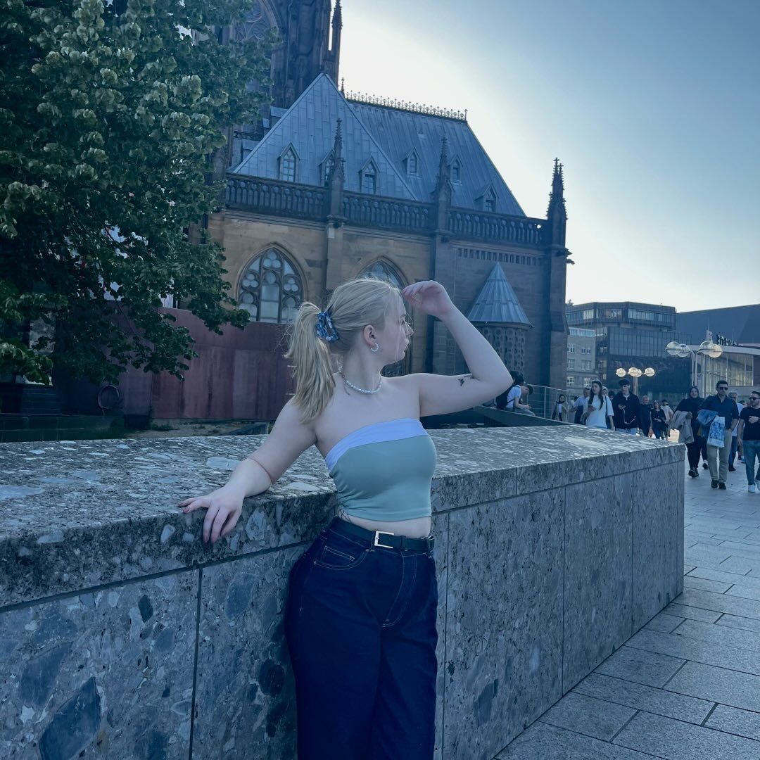 Instagram Profilbild von laura.hnk02
