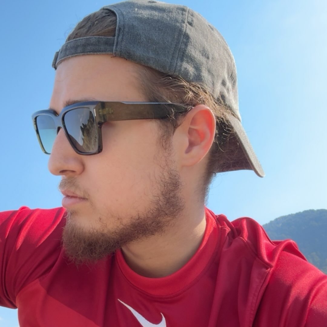 Instagram Profilbild von frkn_krgz