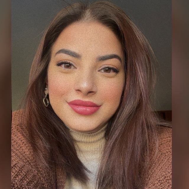 Instagram Profilbild von _esiin
