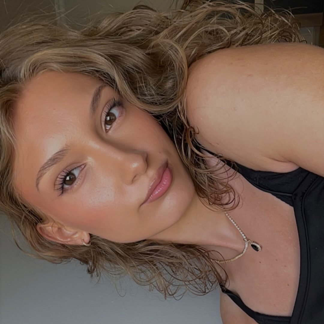 Instagram Profilbild von ninaagbl