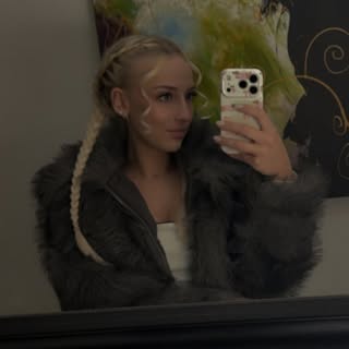 Instagram Profilbild von lesley_miu