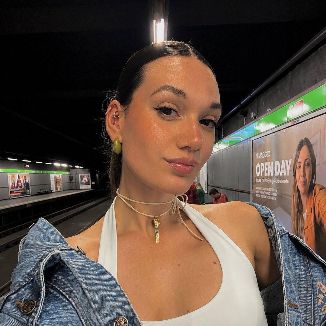 Instagram Profilbild von c.h.i.a.r.a.a.r.t.o.n.i