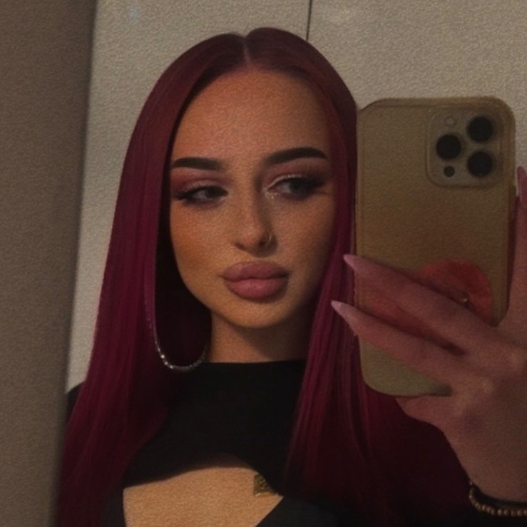 Instagram Profilbild von mxchelle024