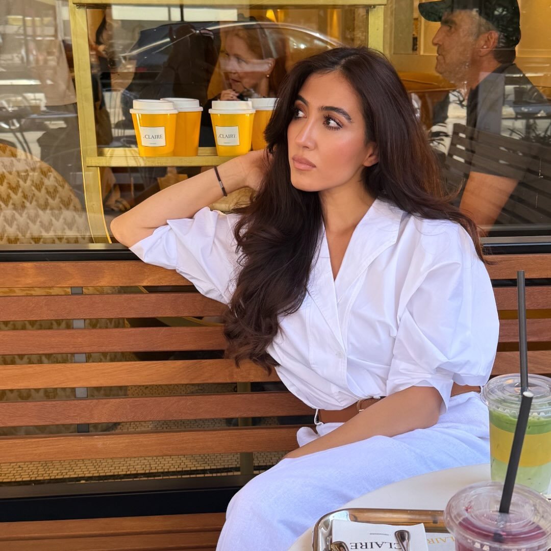 Instagram Profilbild von asiyahnavabi