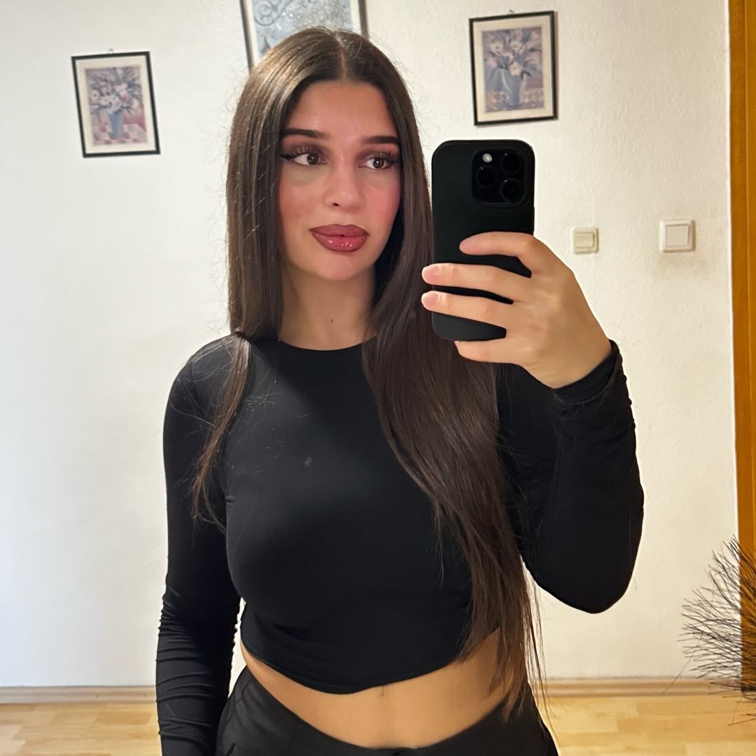 Instagram Profilbild von b.eyza68