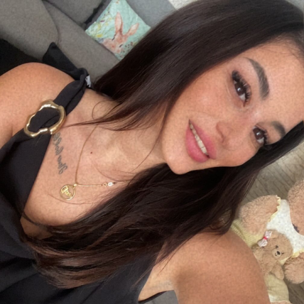 Instagram Profilbild von bina_x98x