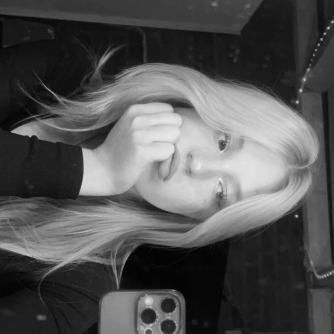 Instagram Profilbild von lara_bachi