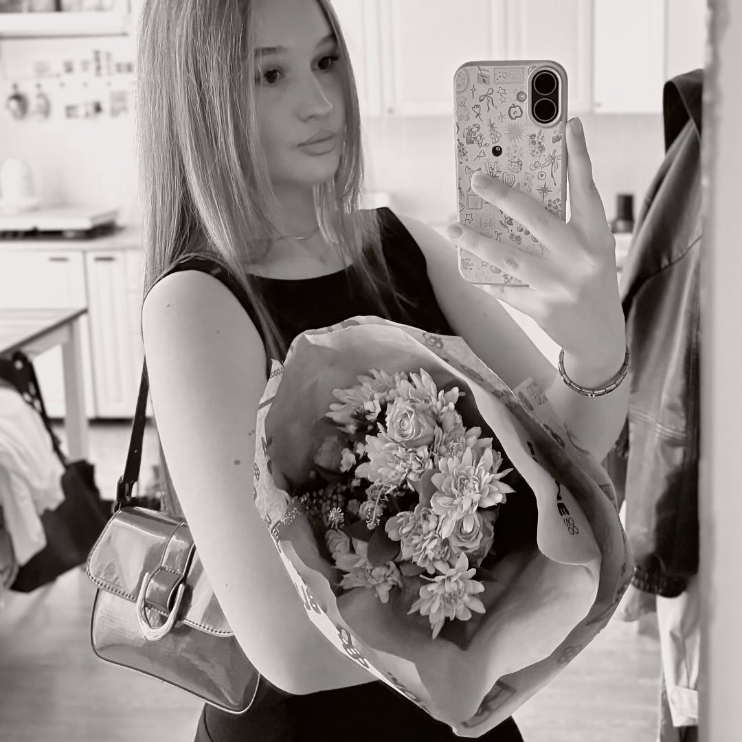 Instagram Profilbild von adelina.kln