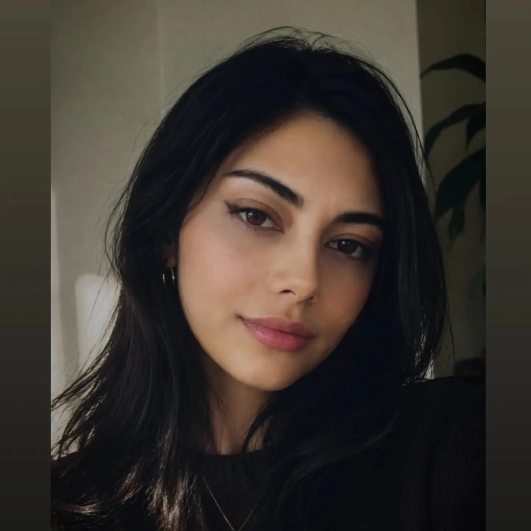 Instagram Profilbild von mohadesseh377