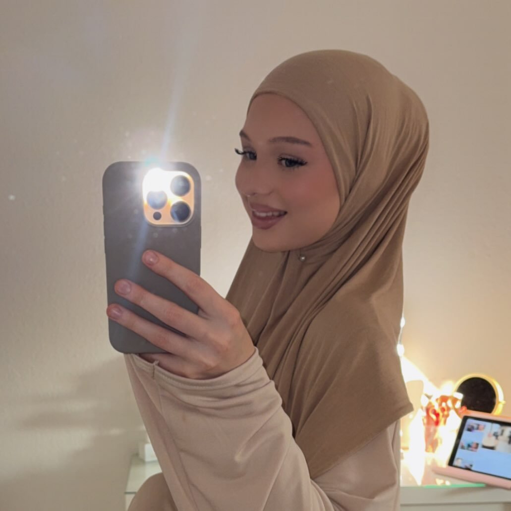Instagram Profilbild von 1hudaaa_