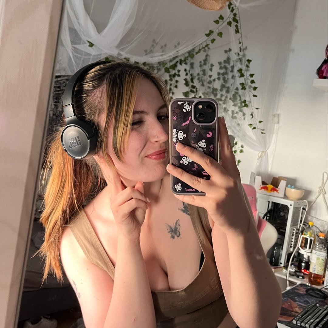 Instagram Profilbild von adeliina.rn