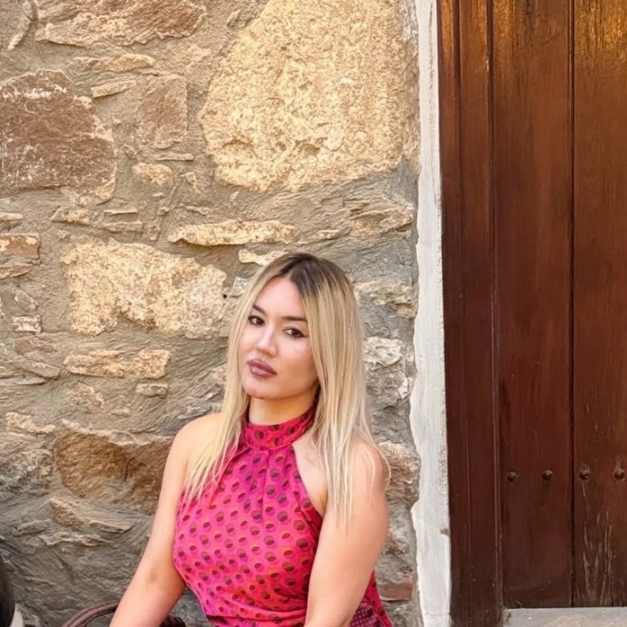 Instagram Profilbild von ecembeyzacan