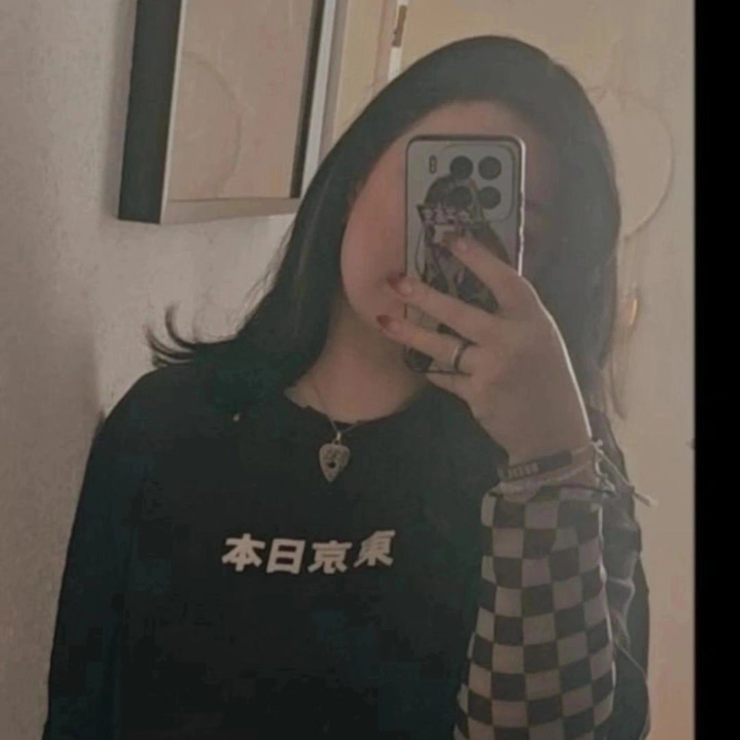 Instagram Profilbild von _vnty_1612