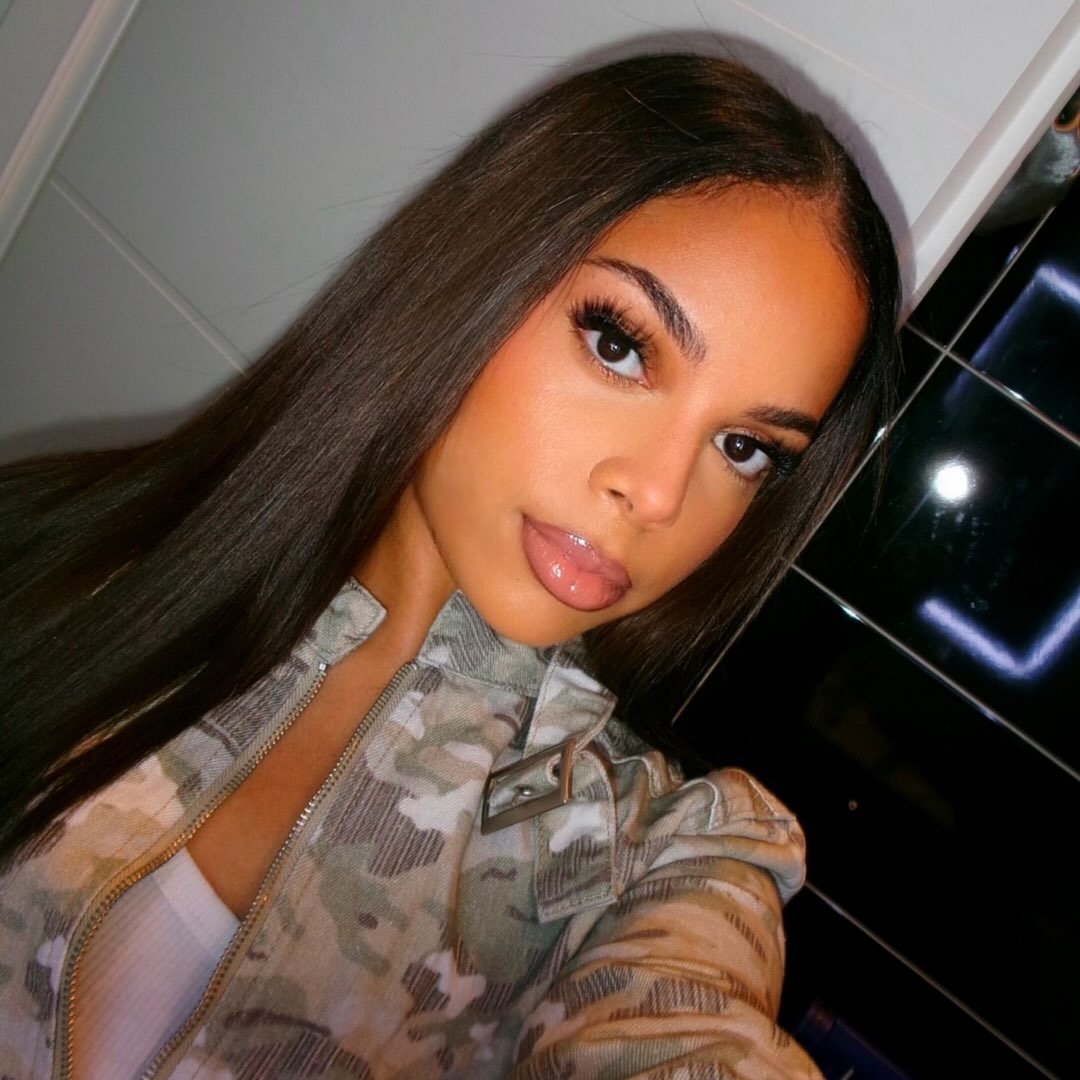 Instagram Profilbild von latixaa