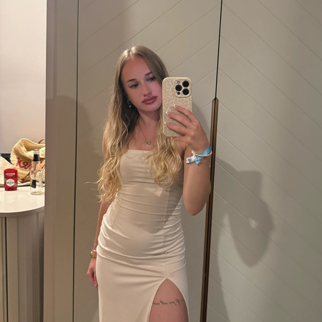 Instagram Profilbild von carinaa.bs