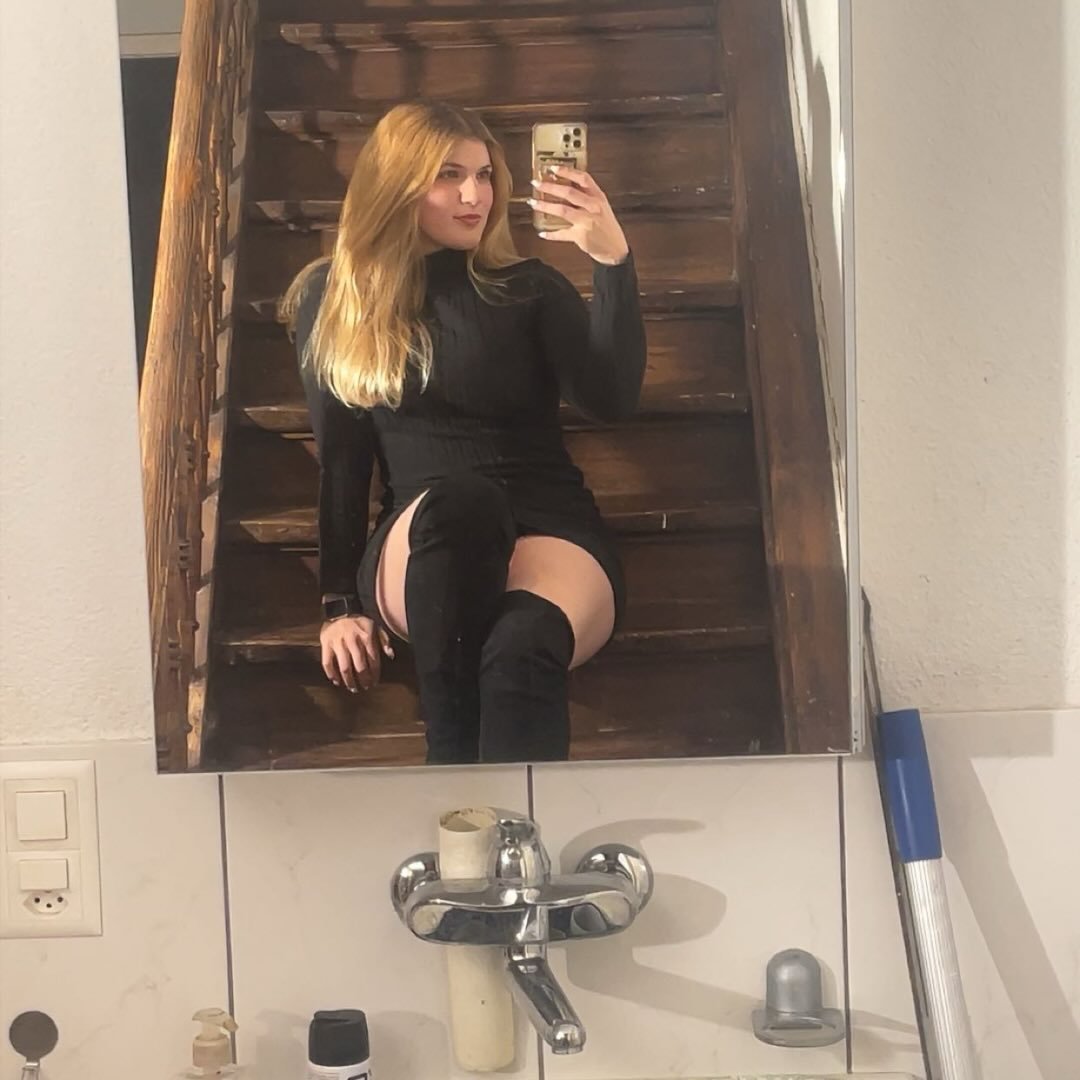 Instagram Profilbild von niiinaleiiin