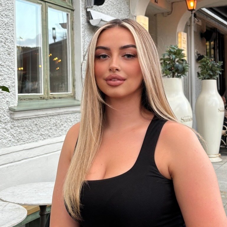 Instagram Profilbild von tinahamitiii