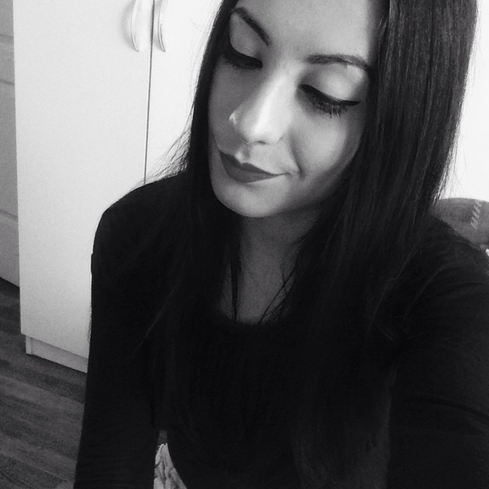 Instagram Profilbild von zsanettkovari