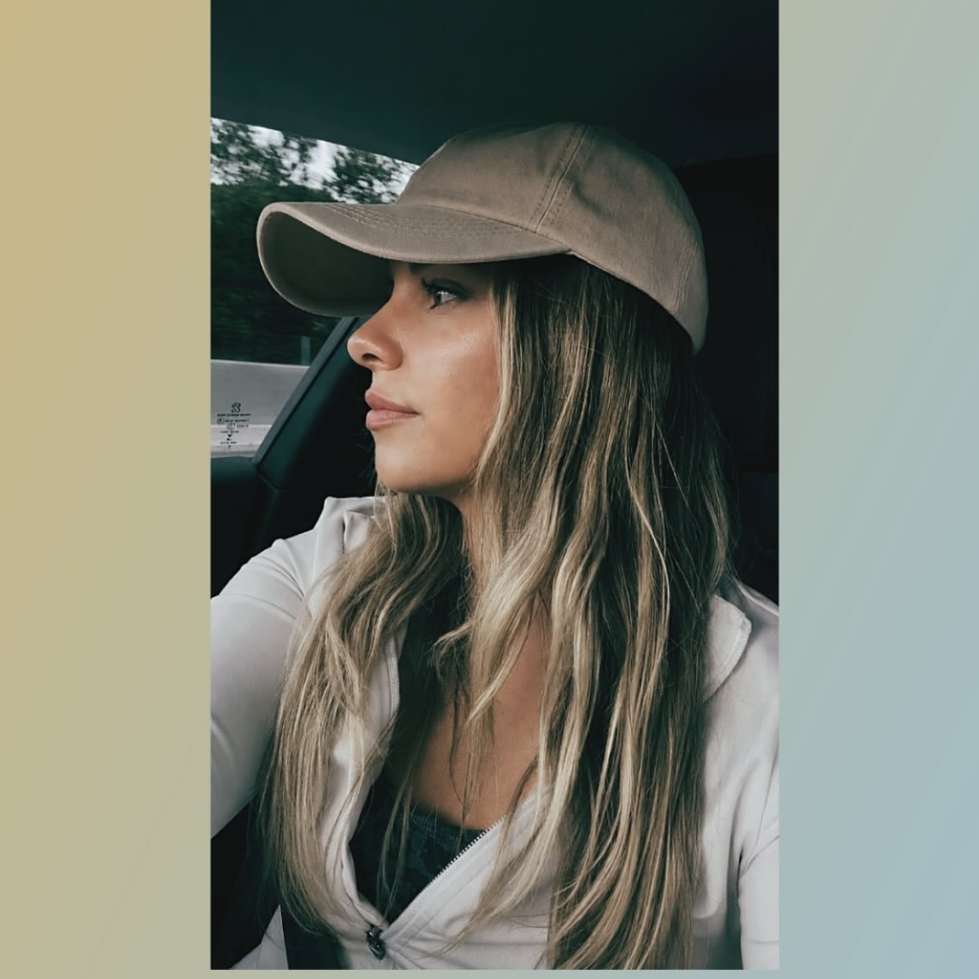 Instagram Profilbild von mari_fladelinski