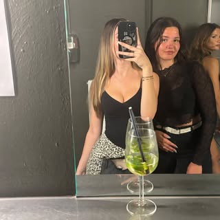 Instagram Profilbild von v.anessa.prvt