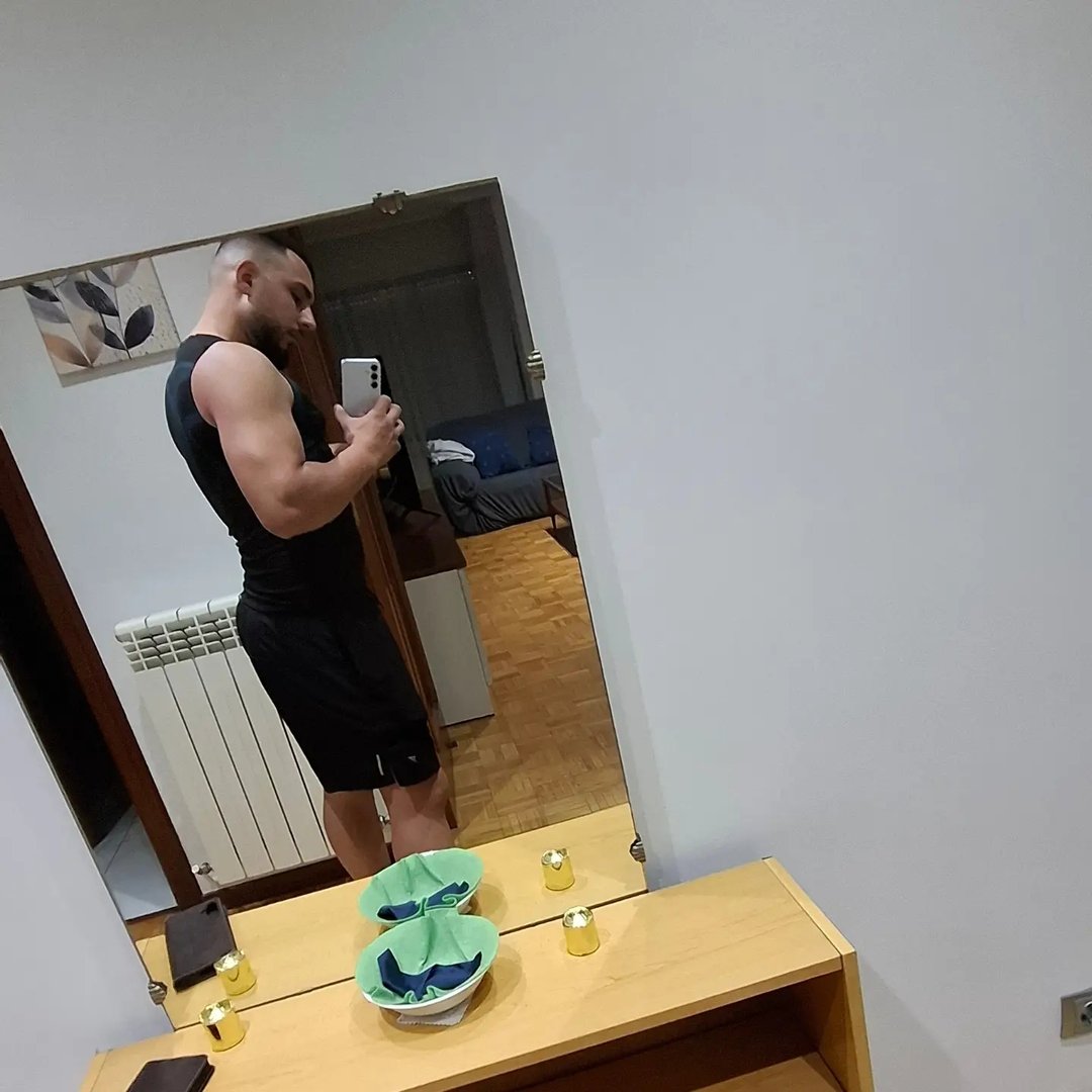 Instagram Profilbild von b.r.i.c.i