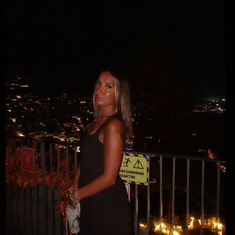 Instagram Profilbild von azraa.2720