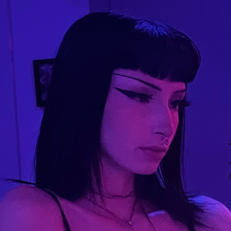 Instagram Profilbild von prettyplutokitty