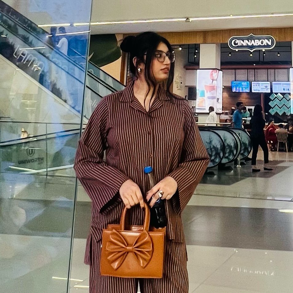 Instagram Profilbild von _kinza.amin123_