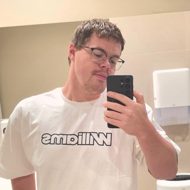 Instagram Profilbild von javn9k