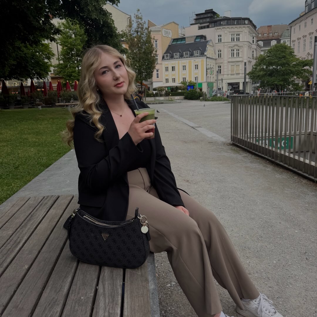 Instagram Profilbild von carina.lacknerr