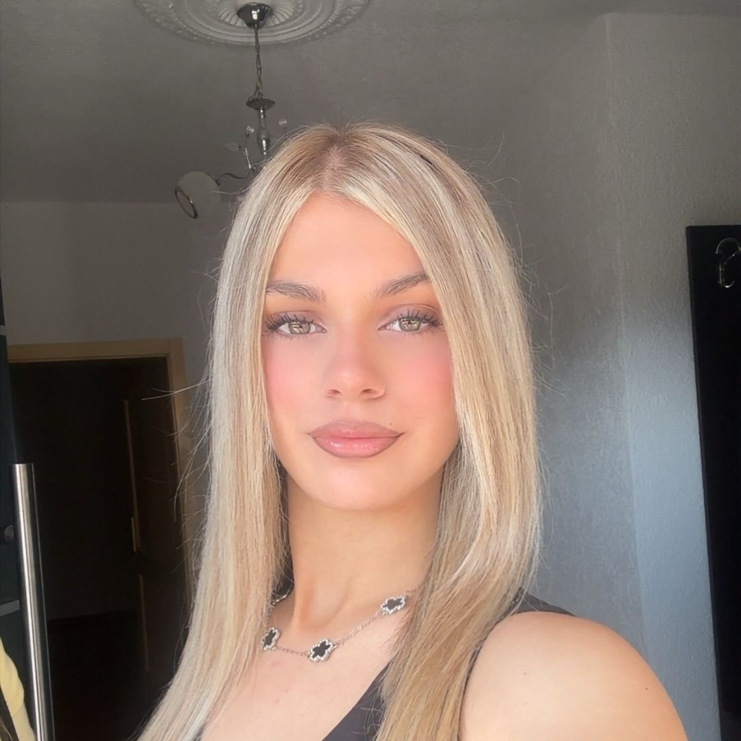 Instagram Profilbild von esraristemii