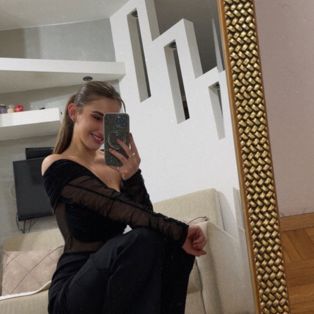 Instagram Profilbild von albina.hadri