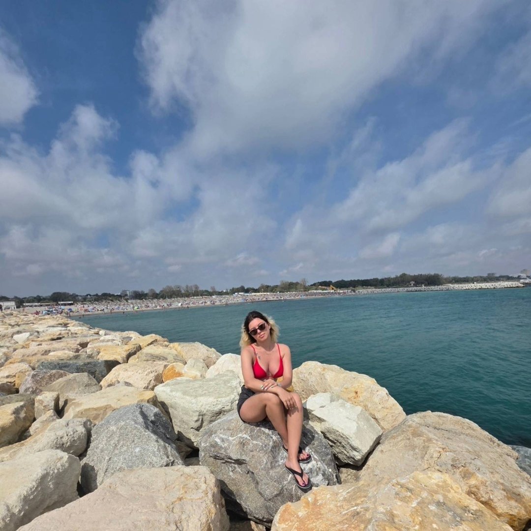 Instagram Profilbild von l.aliinaa