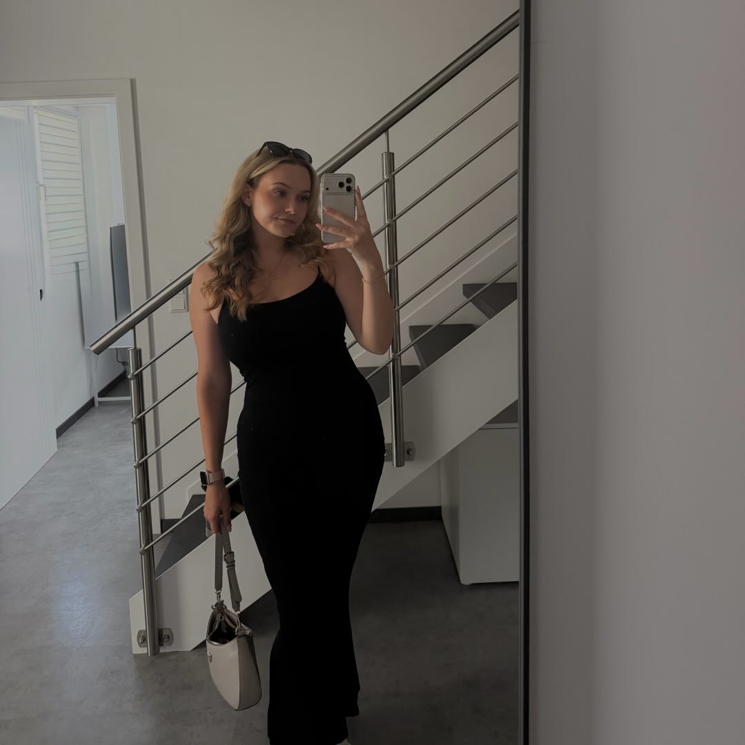 Instagram Profilbild von esenija.smr