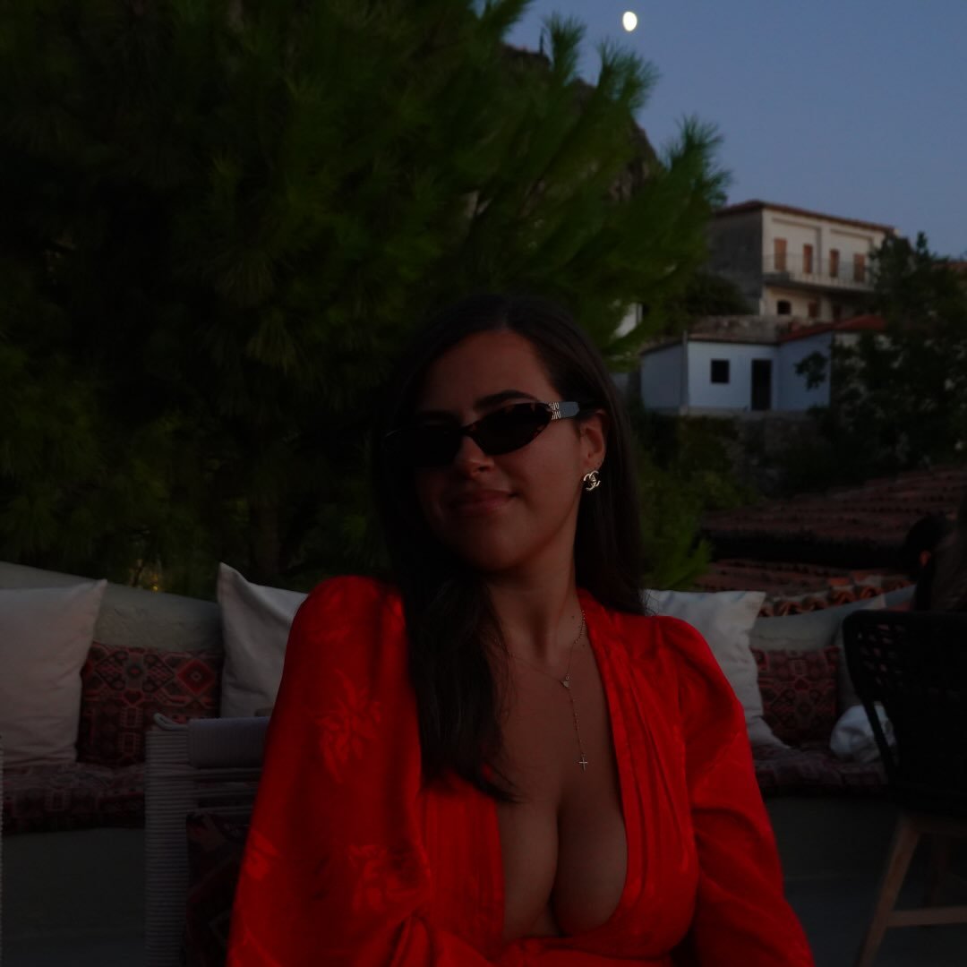 Instagram Profilbild von cecilekadeli