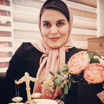 Instagram Profilbild von zahra.hamidi.lawyer