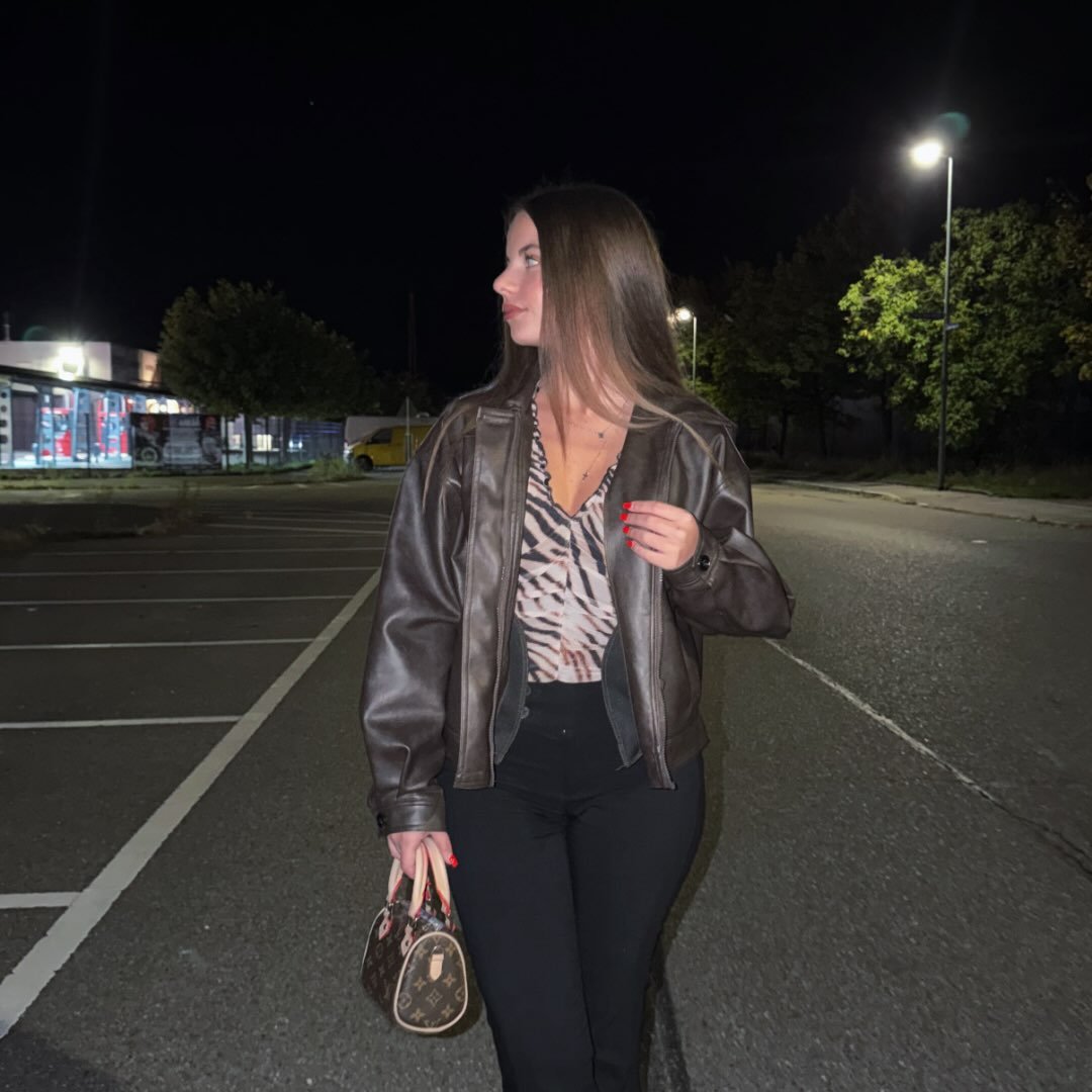 Instagram Profilbild von elxnaa.01
