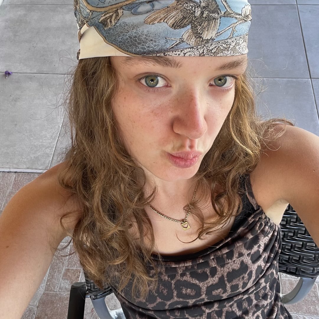Instagram Profilbild von julees__prvt