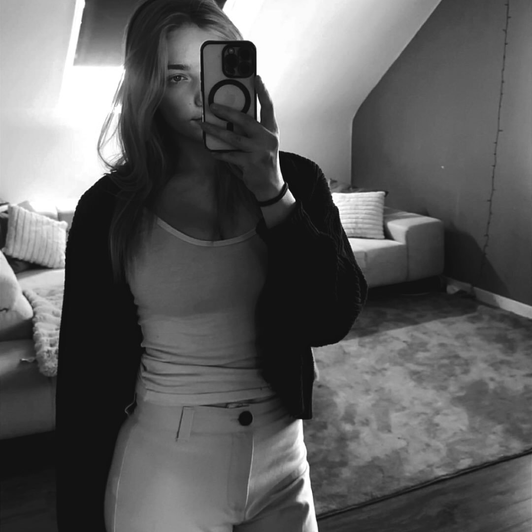 Instagram Profilbild von lena.klnk06