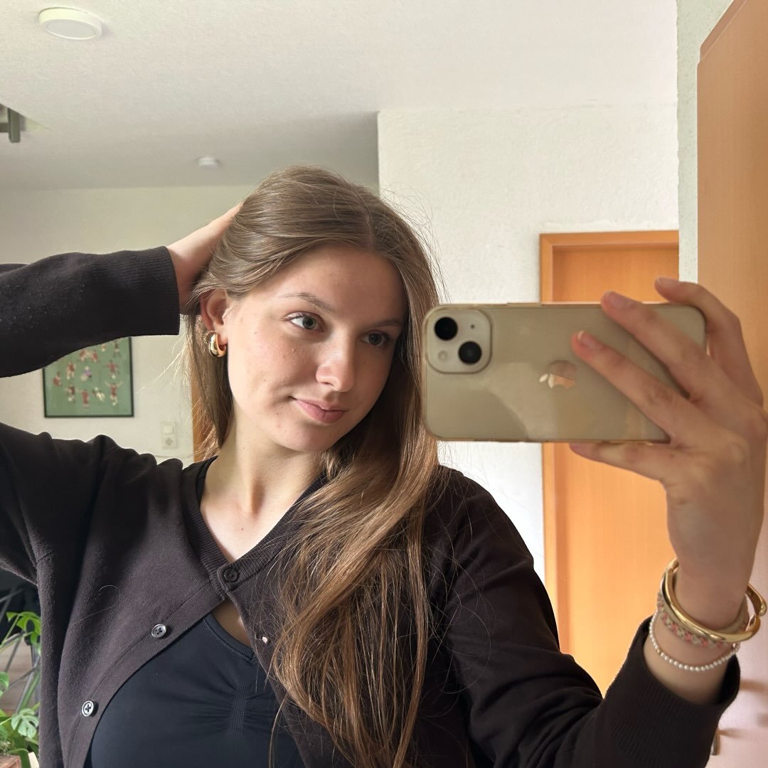 Instagram Profilbild von n9llyyyy