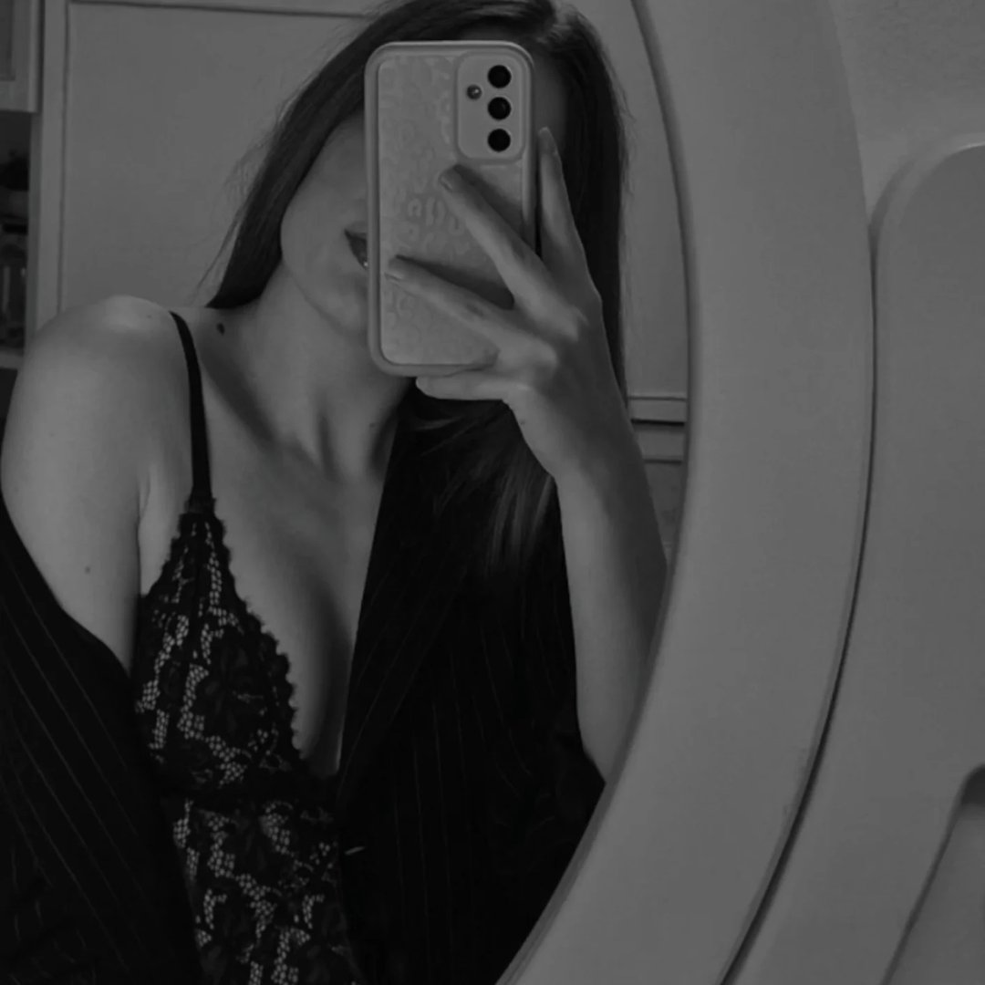 Instagram Profilbild von __giujii_