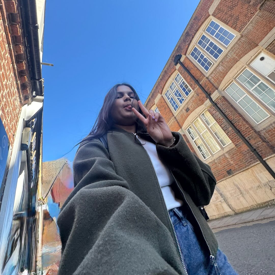 Instagram Profilbild von dhyaniiparekh