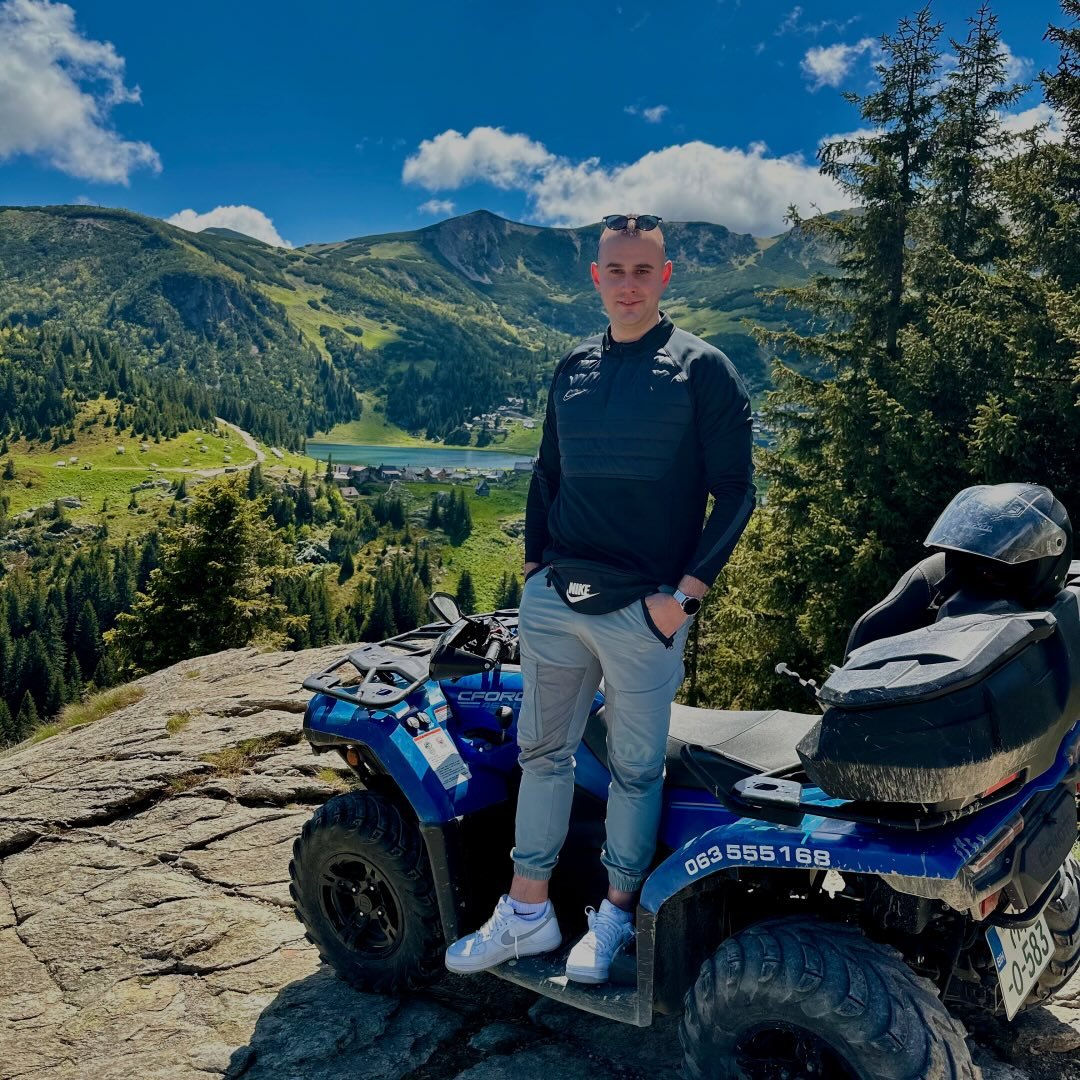 Instagram Profilbild von d_vujanovic