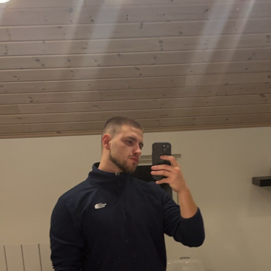 Instagram Profilbild von 0l3_lng