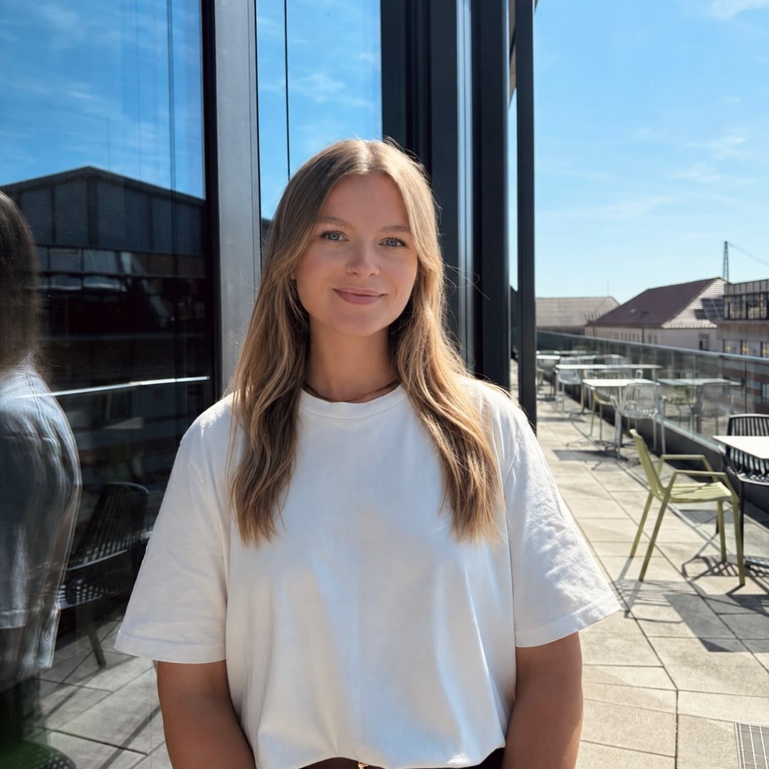 Instagram Profilbild von beckyyrosen