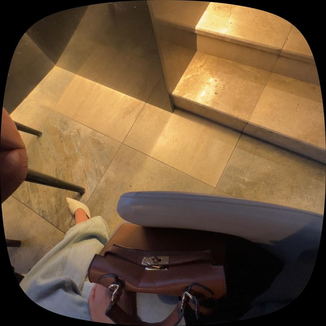 Instagram Profilbild von roaakarajeh11