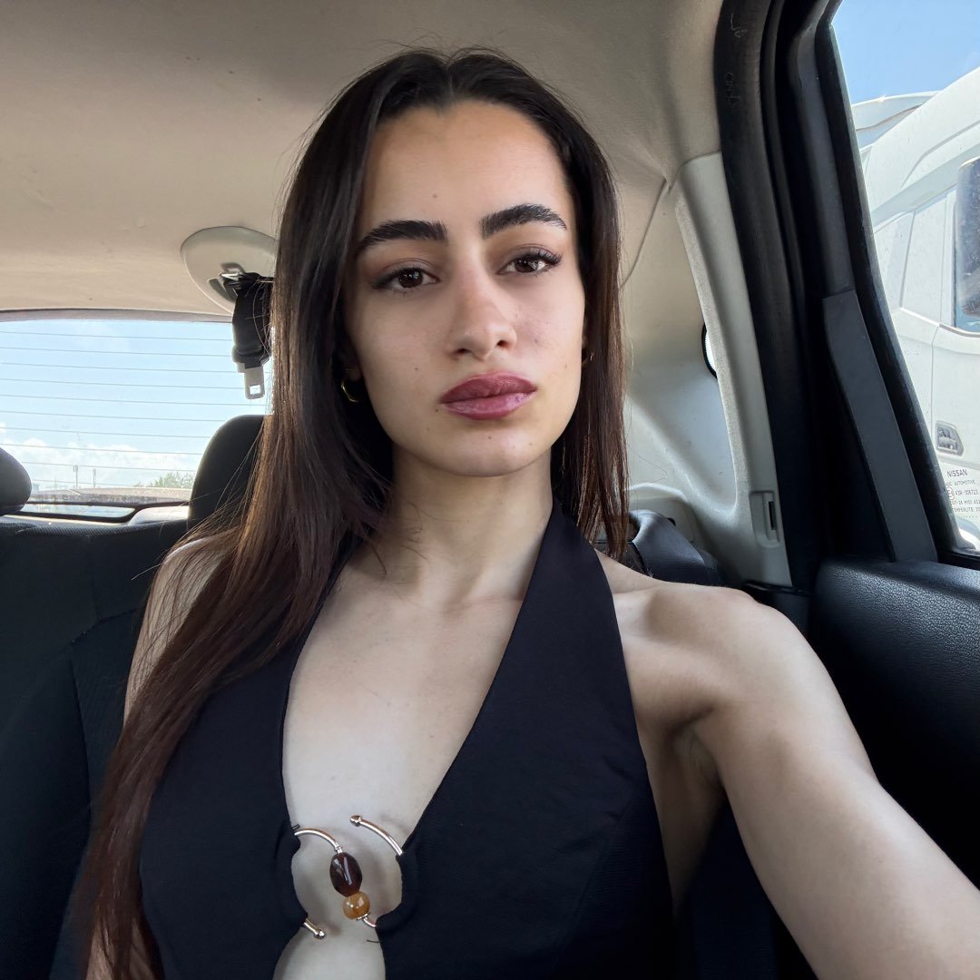 Instagram Profilbild von alena.elif