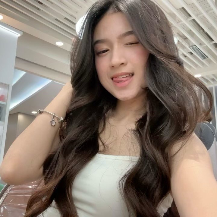 Instagram Profilbild von kaurinazwa