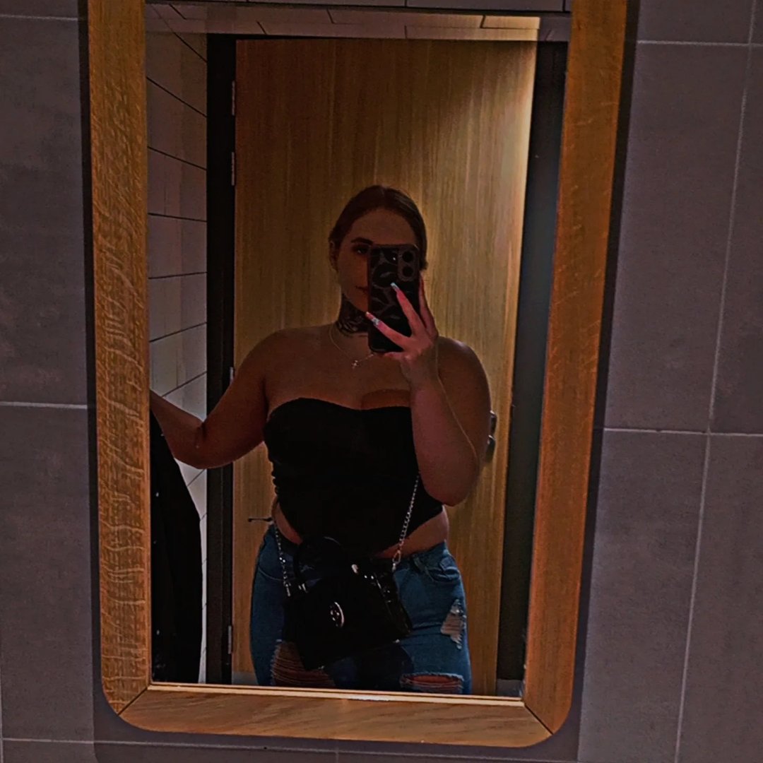 Instagram Profilbild von v_024xx